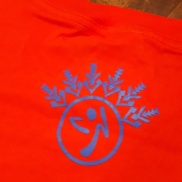 Zumba (R) XL size T-shirts - Picture 11 of 14